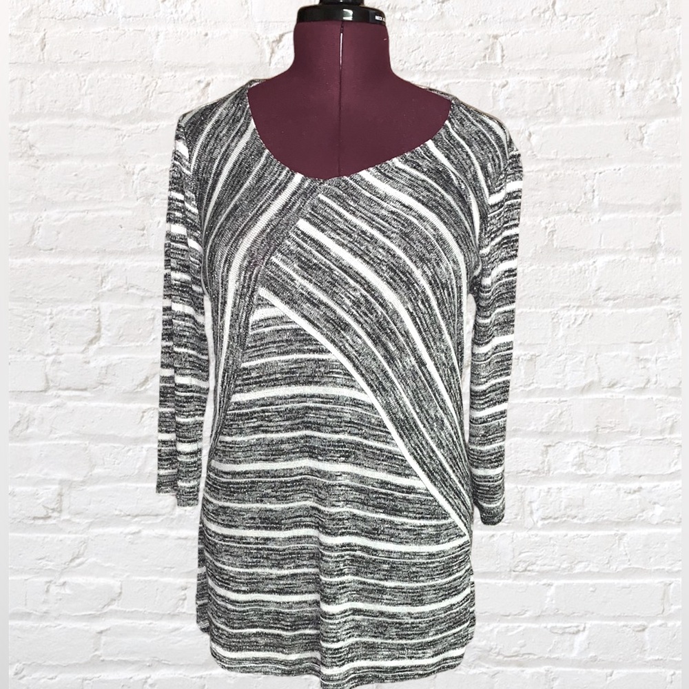 NWT Cato Fashions Black & White Striped Shimmer Strand 3/4 Length Sleeve Blouse